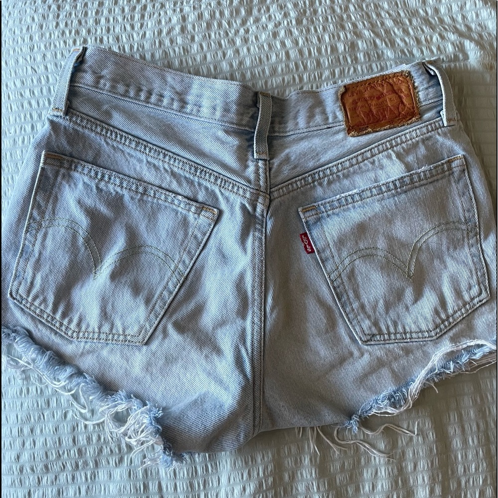 LEVIS 501  wedgie fit shorts 🌟